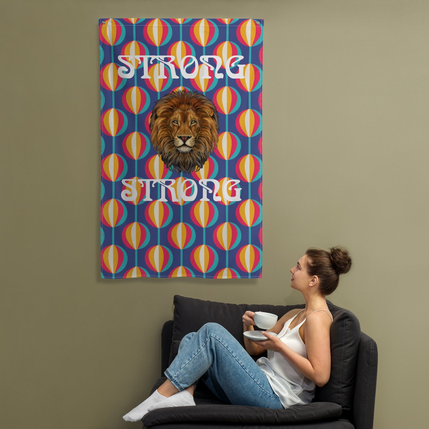 “STRONG”Ballon Pattern Flag W/White Font