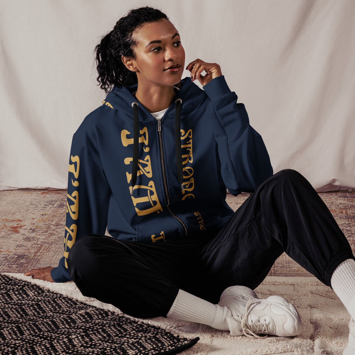 “I’AM STRONG!”Navy Unisex Zip Hoodie W/Fawn Font