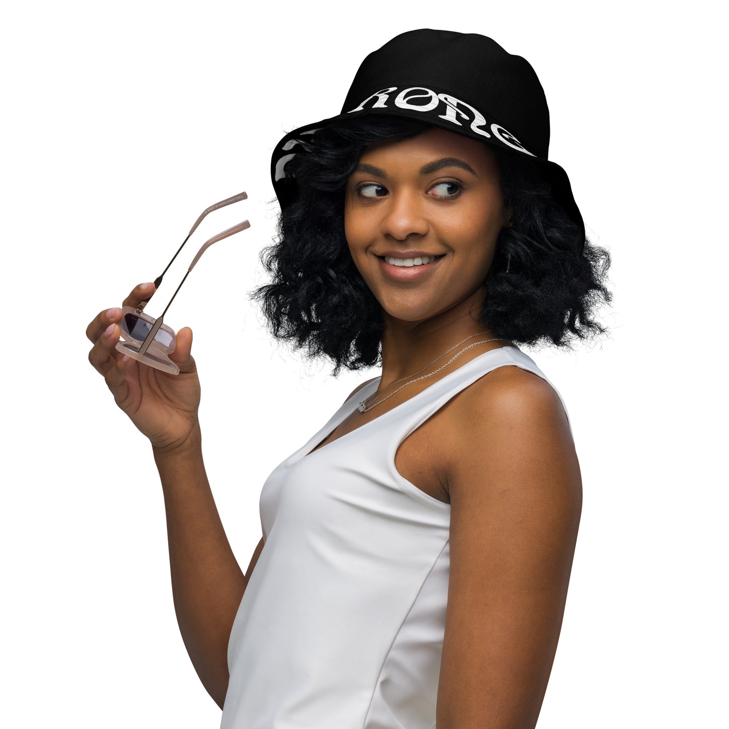 “STRONG”Black Reversible Bucket Hat W/White Font