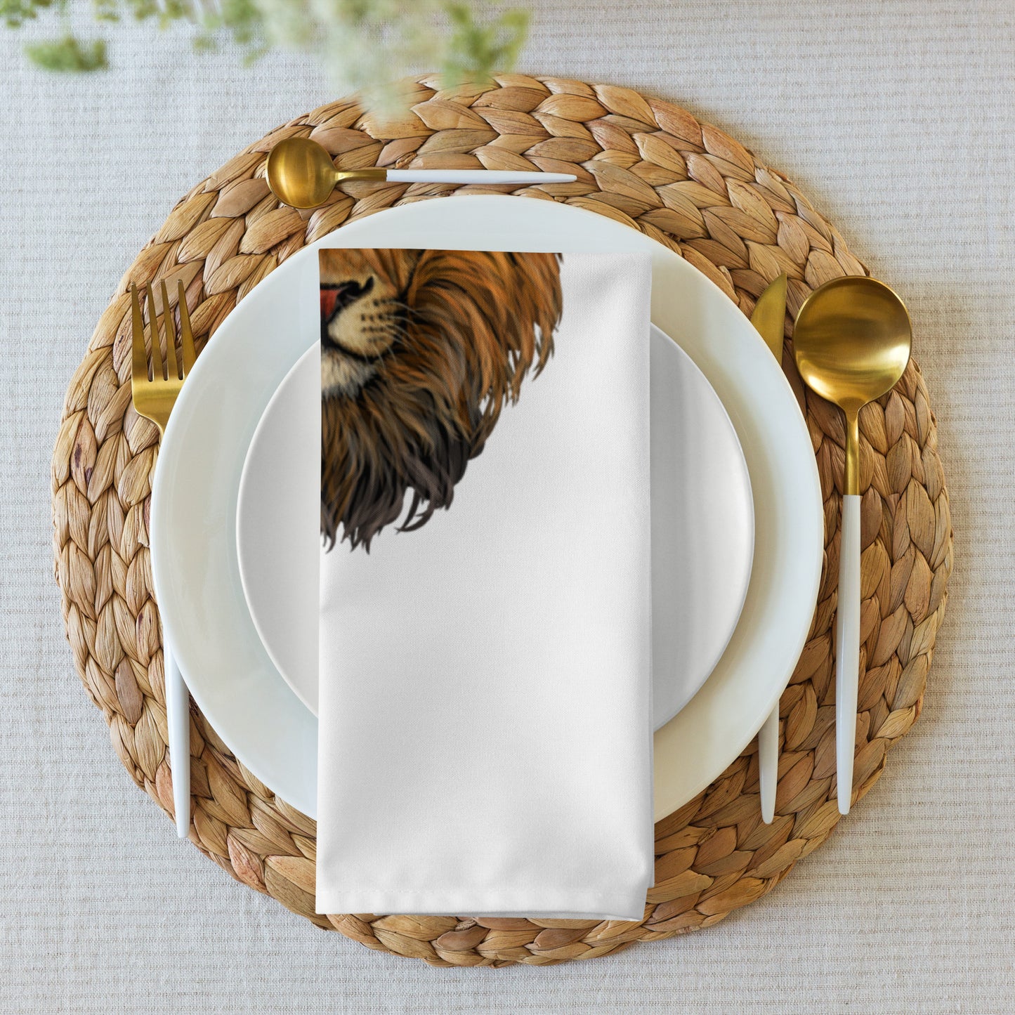 “STRONG”White Cloth Napkin Set W/Fawn Font