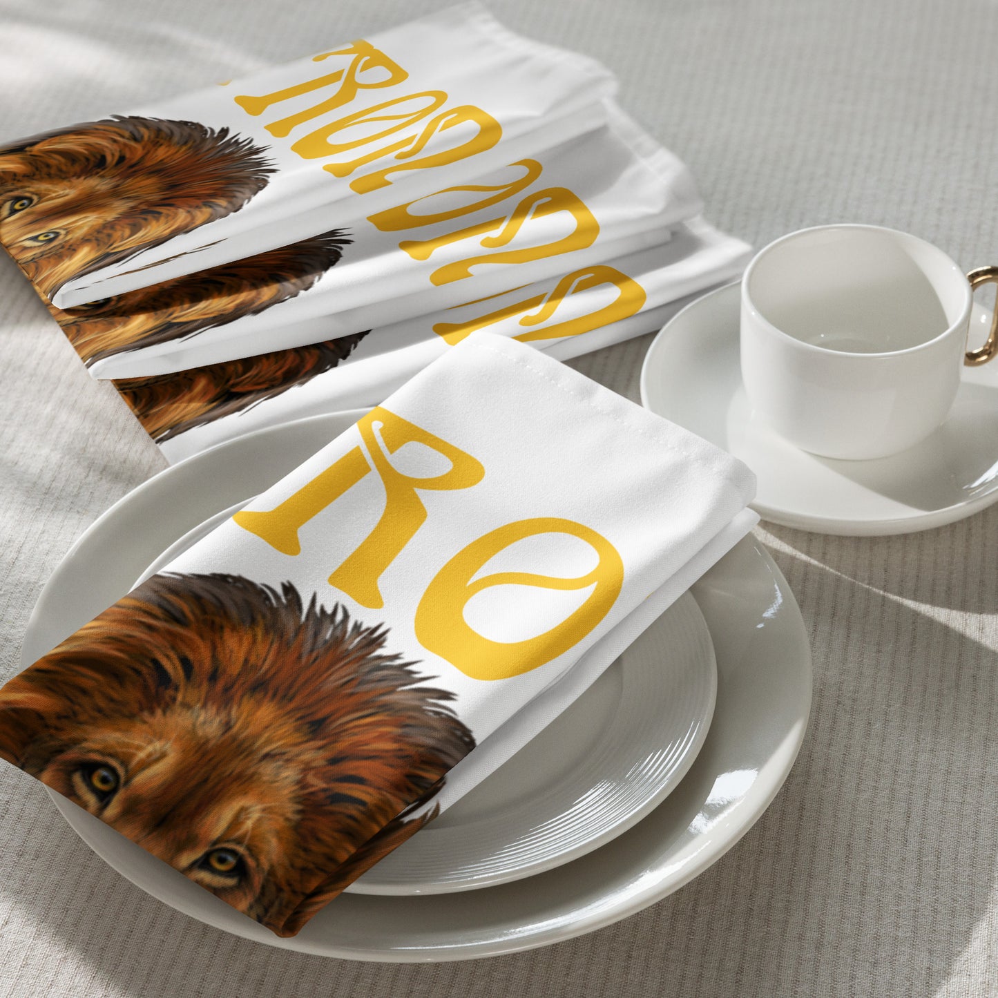 “STRONG”White Cloth Napkin Set W/Yellow Font