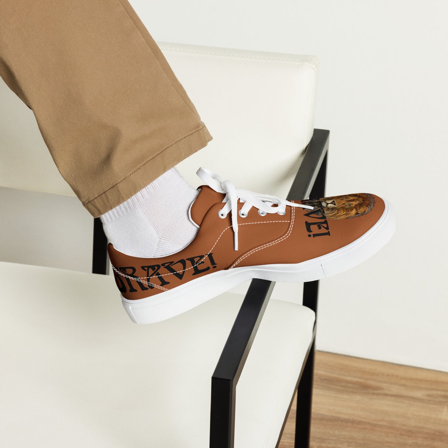 “I’AM BRAVE!” Brown Men’s Lace-Up Canvas Shoes W/Black Font