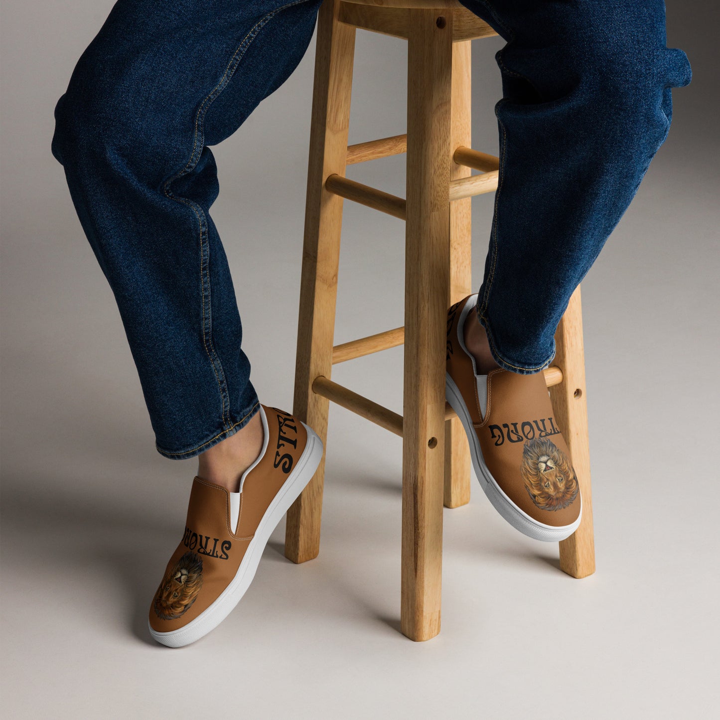 “STRONG”Brown Men’s Slip-On Canvas Shoes W/Black Font