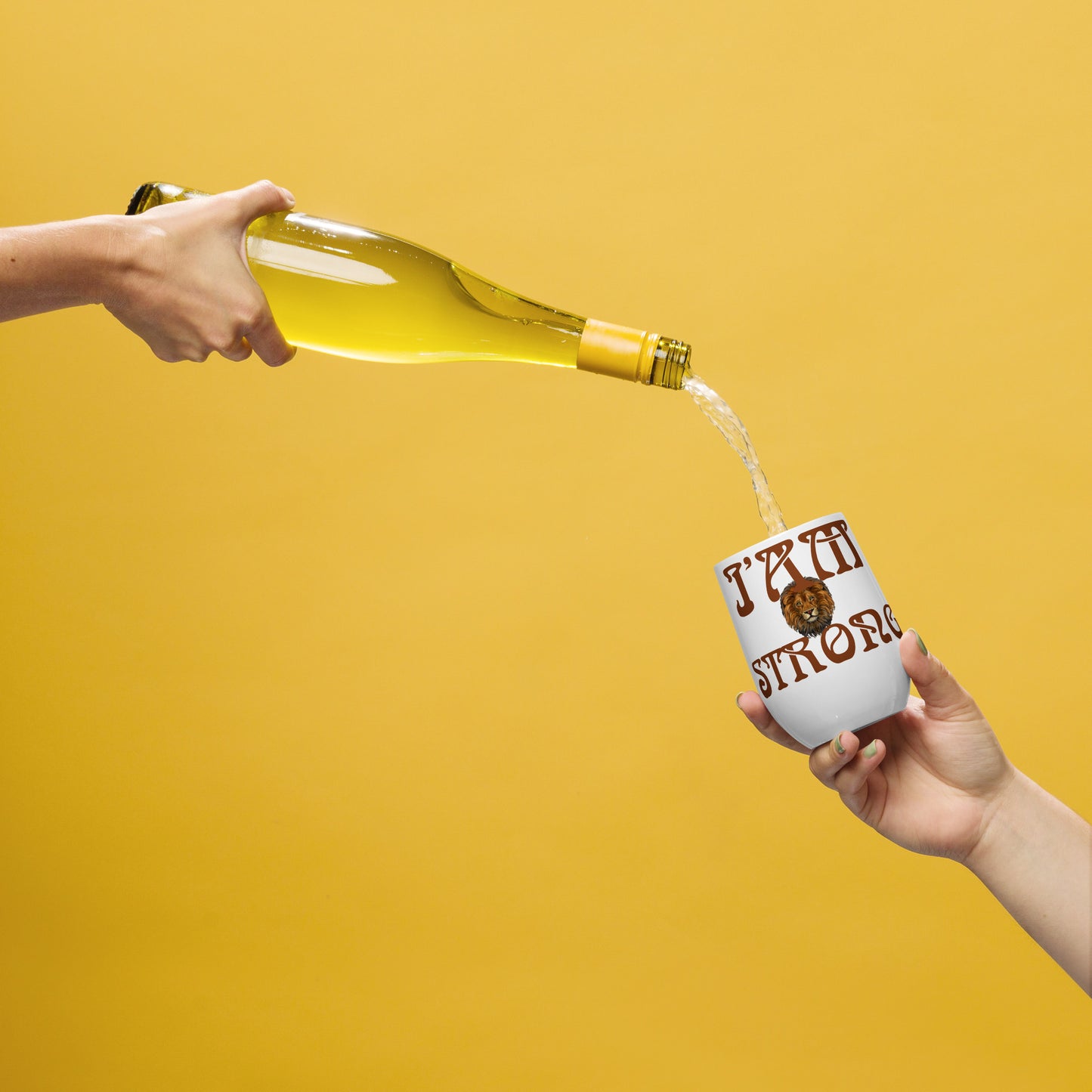 “I’AM STRONG!” White Wine Tumbler W/Brown Font
