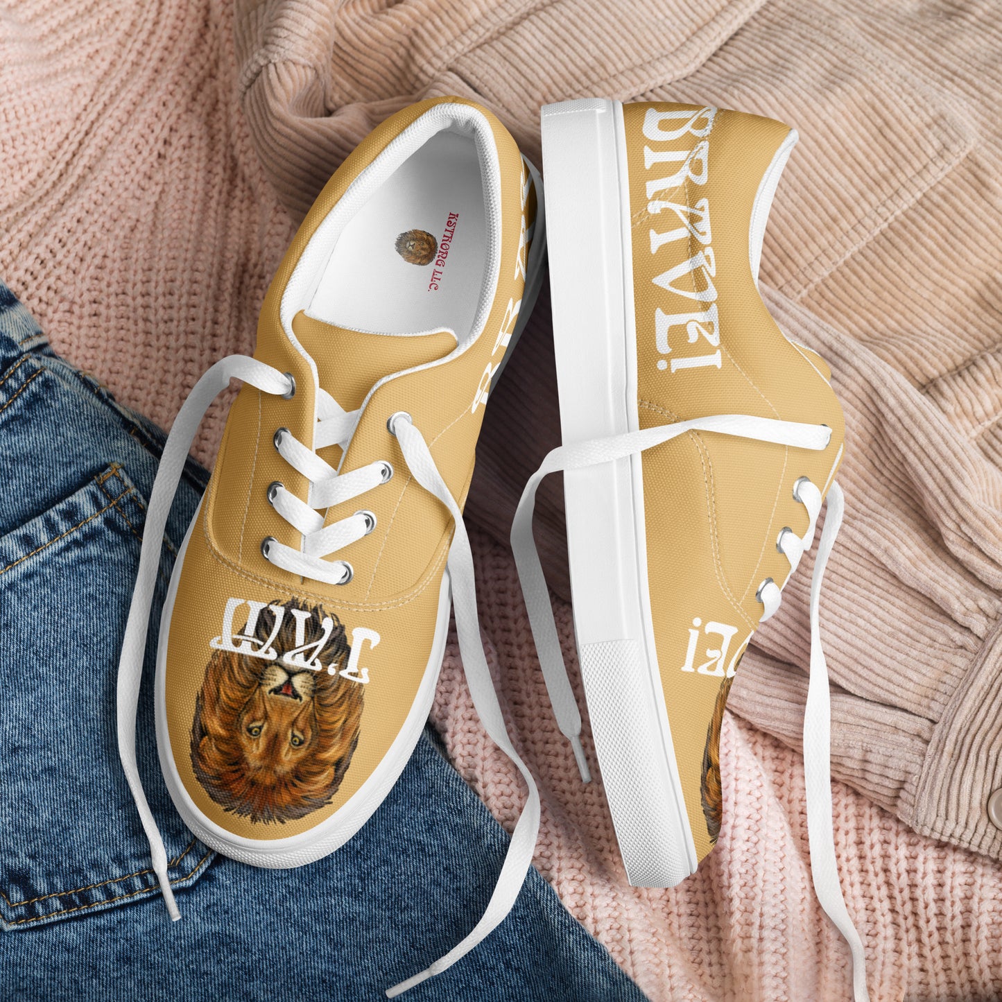 “I’AM BRAVE!” Fawn Women’s Lace-Up Canvas Shoes W/White Font