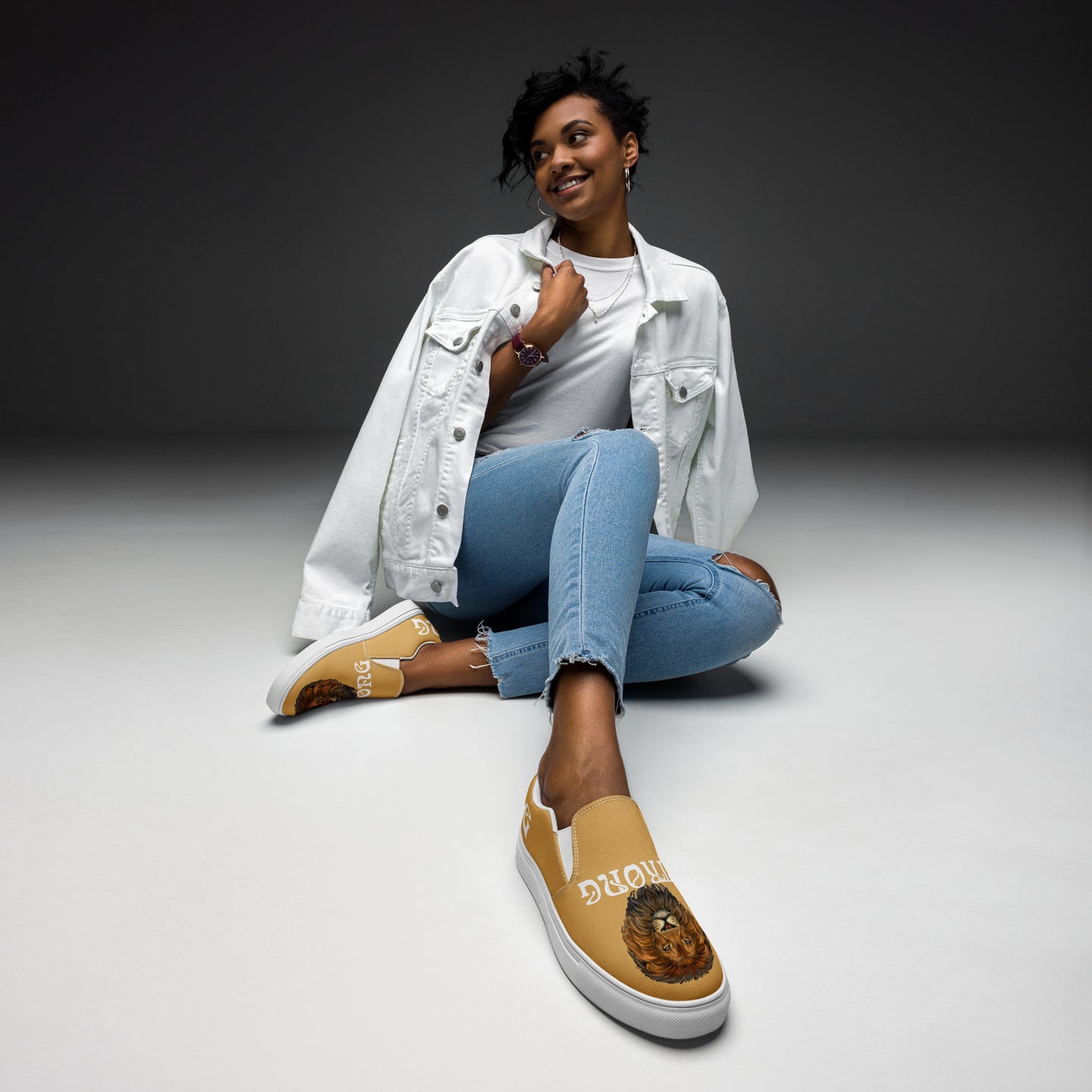 “STRONG” Fawn Women’s Slip-On Canvas Shoes W/White Font