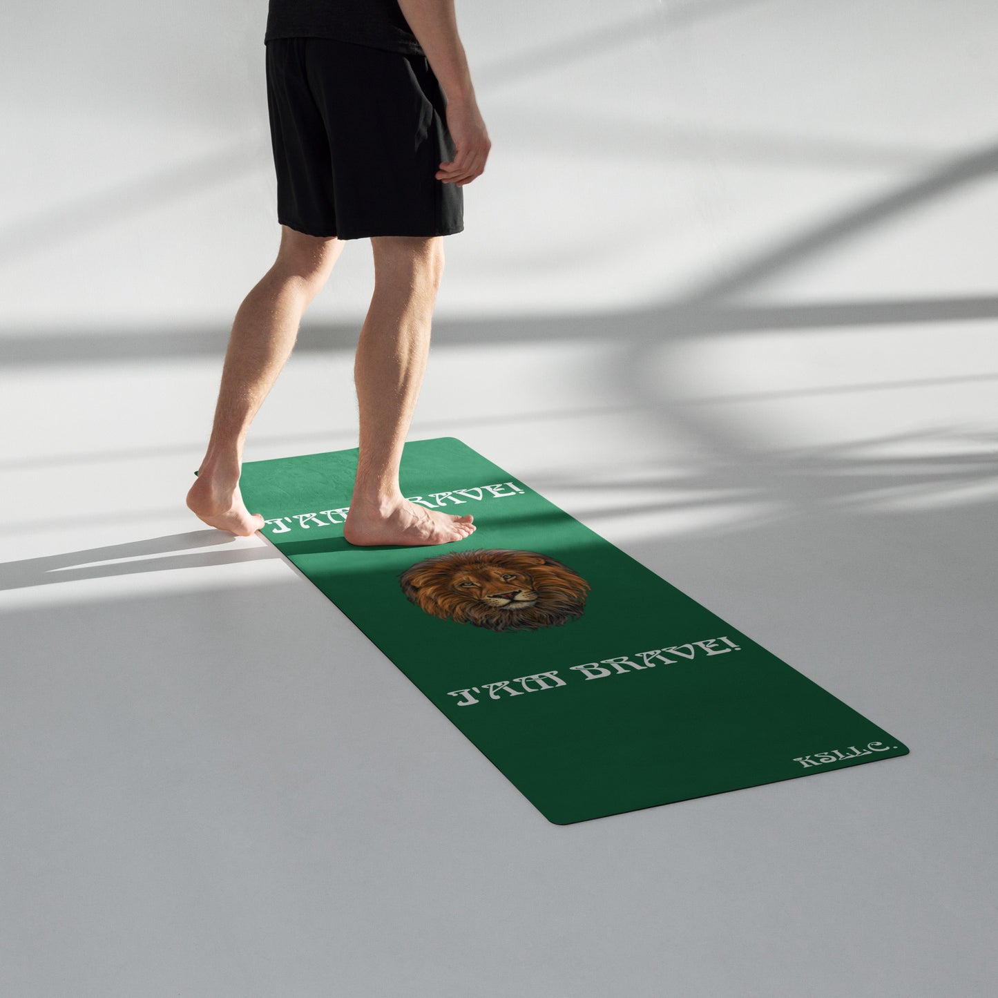 “I’AM BRAVE!”Green Yoga Mat W/White Font