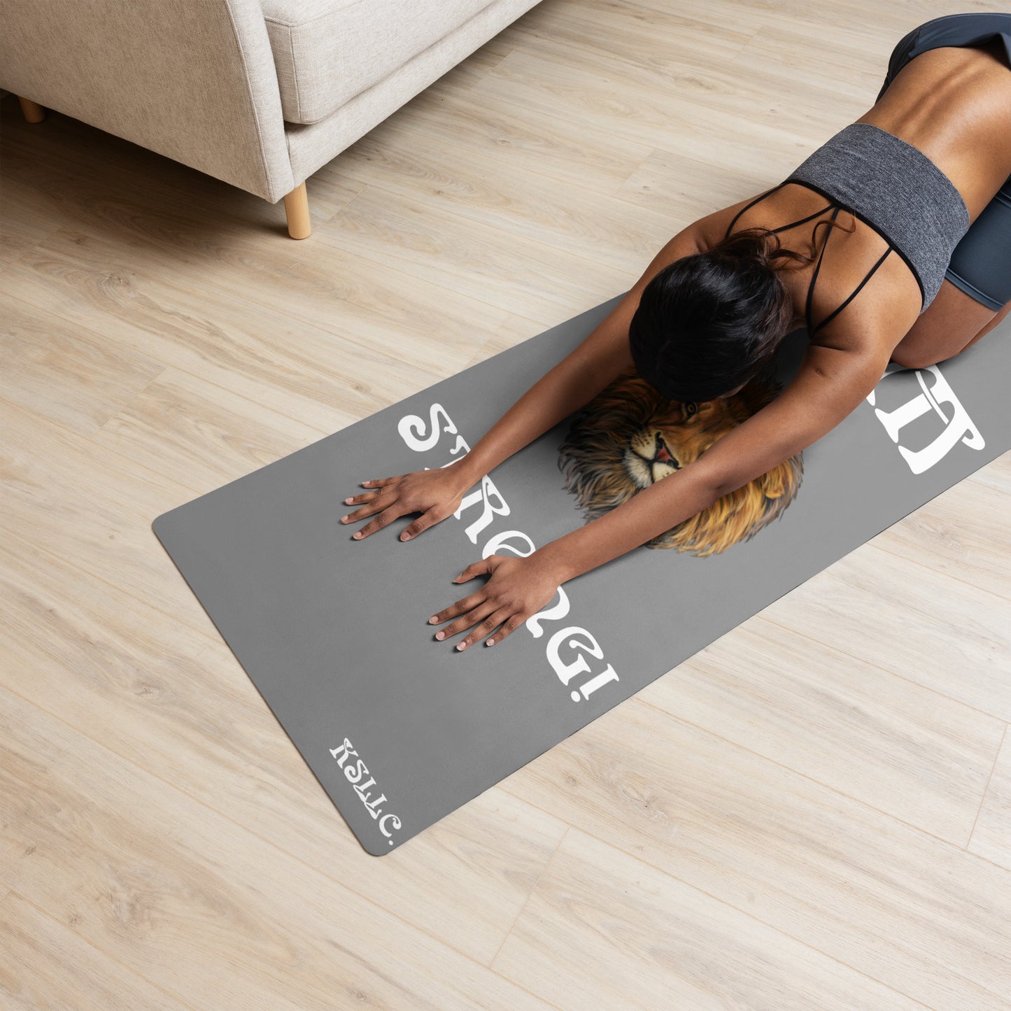 “I’AM STRONG!”Grey Yoga Mat W/White Font