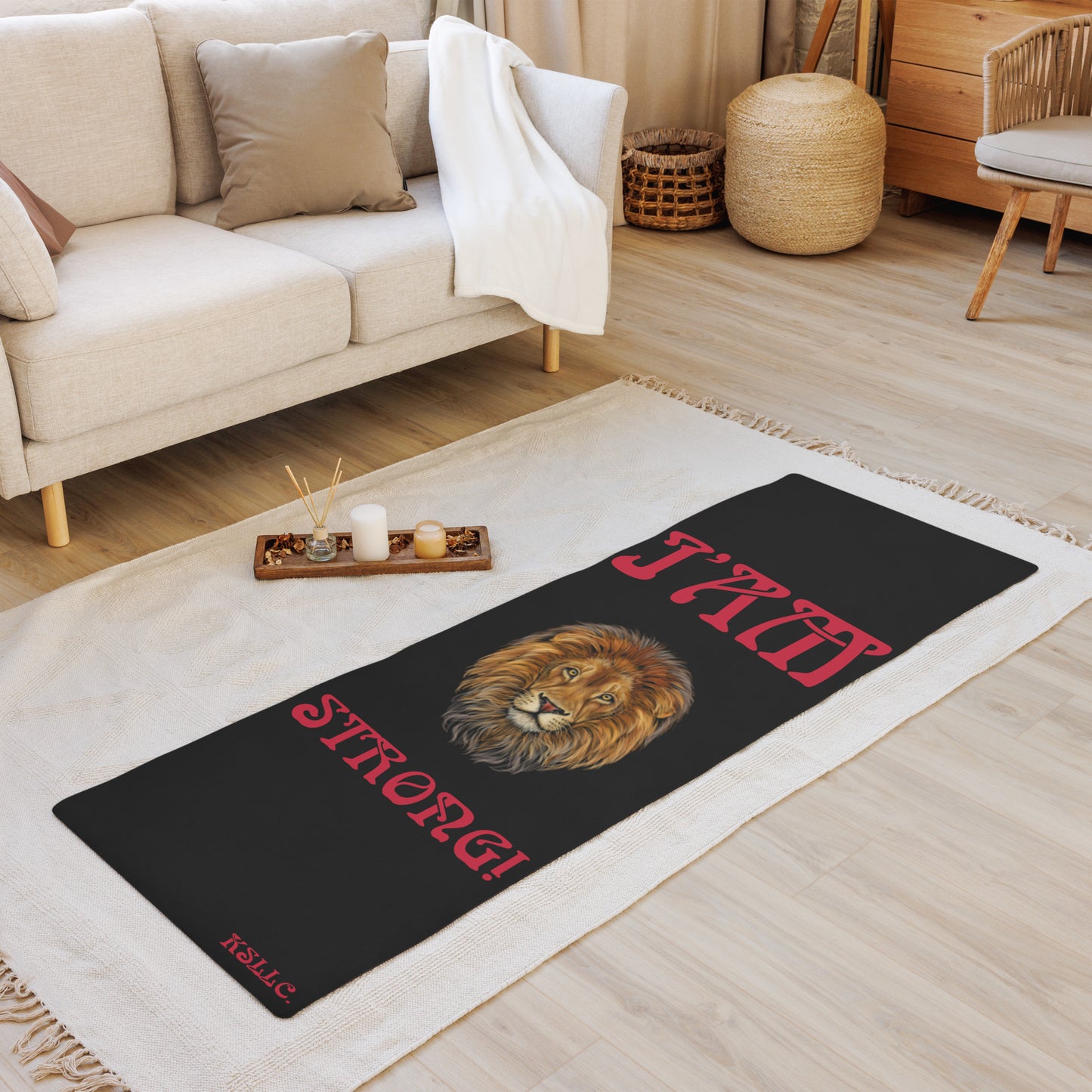 “I’AM STRONG!”Black Yoga Mat W/Red Font